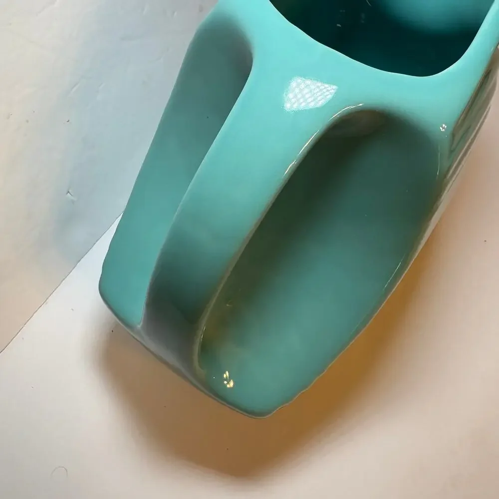 Fiesta Fiestaware Large Disk Water Pitcher Turquoise Blue 67 oz. Homer Laughlin